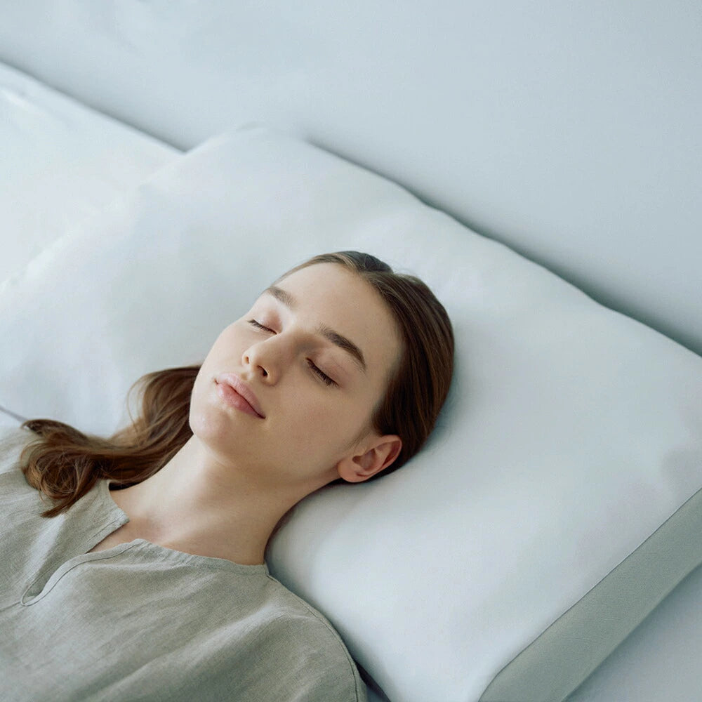 値引き日本製Noble Leaf ストレートネック枕 ホワイト 720g 値引き日本 値引き日本製Noble Leaf ストレートネック枕 ホワイト 720g 値引き日本